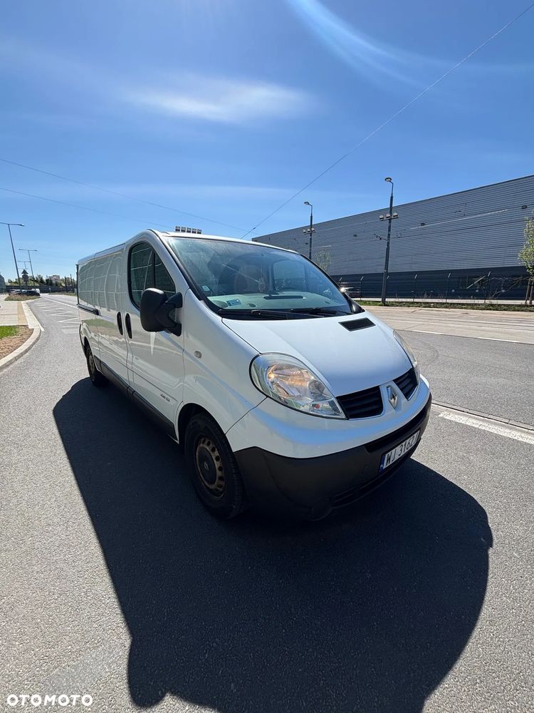 Renault Trafic - 1