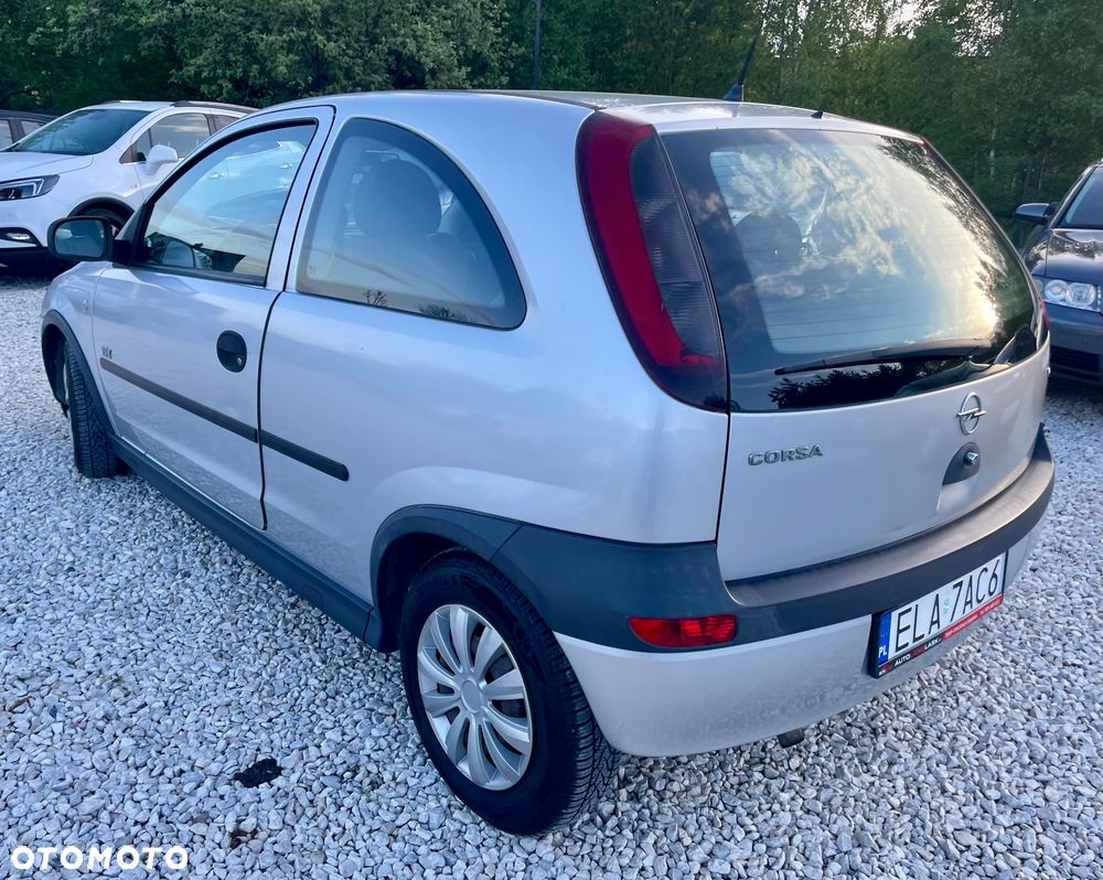 Opel Corsa 1.2 16V - 15