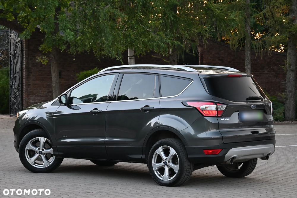 Ford Kuga 1.5 EcoBoost 4WD Titanium - 10