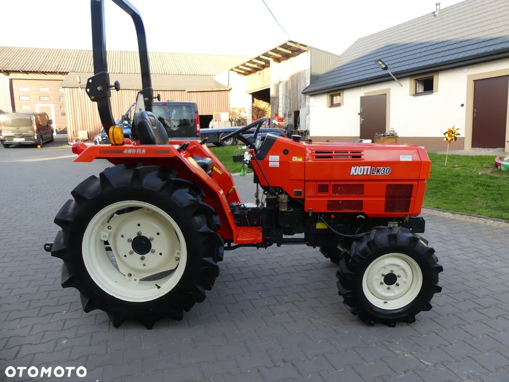 Kioti LK 30*30KM*4X4*NOWY Tylko 235mtg - 26