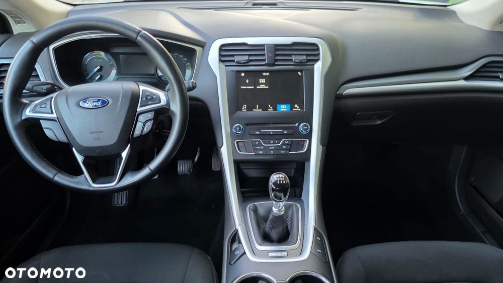 Ford Mondeo 2.0 TDCi Ambiente - 11