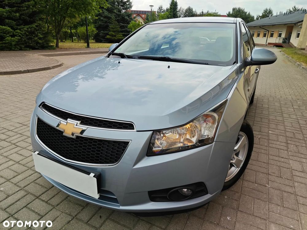 Chevrolet Cruze - 3