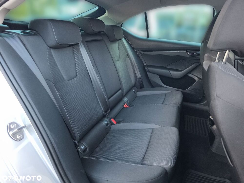Skoda Octavia 1.5 TSI e-Tec Ambition DSG - 11
