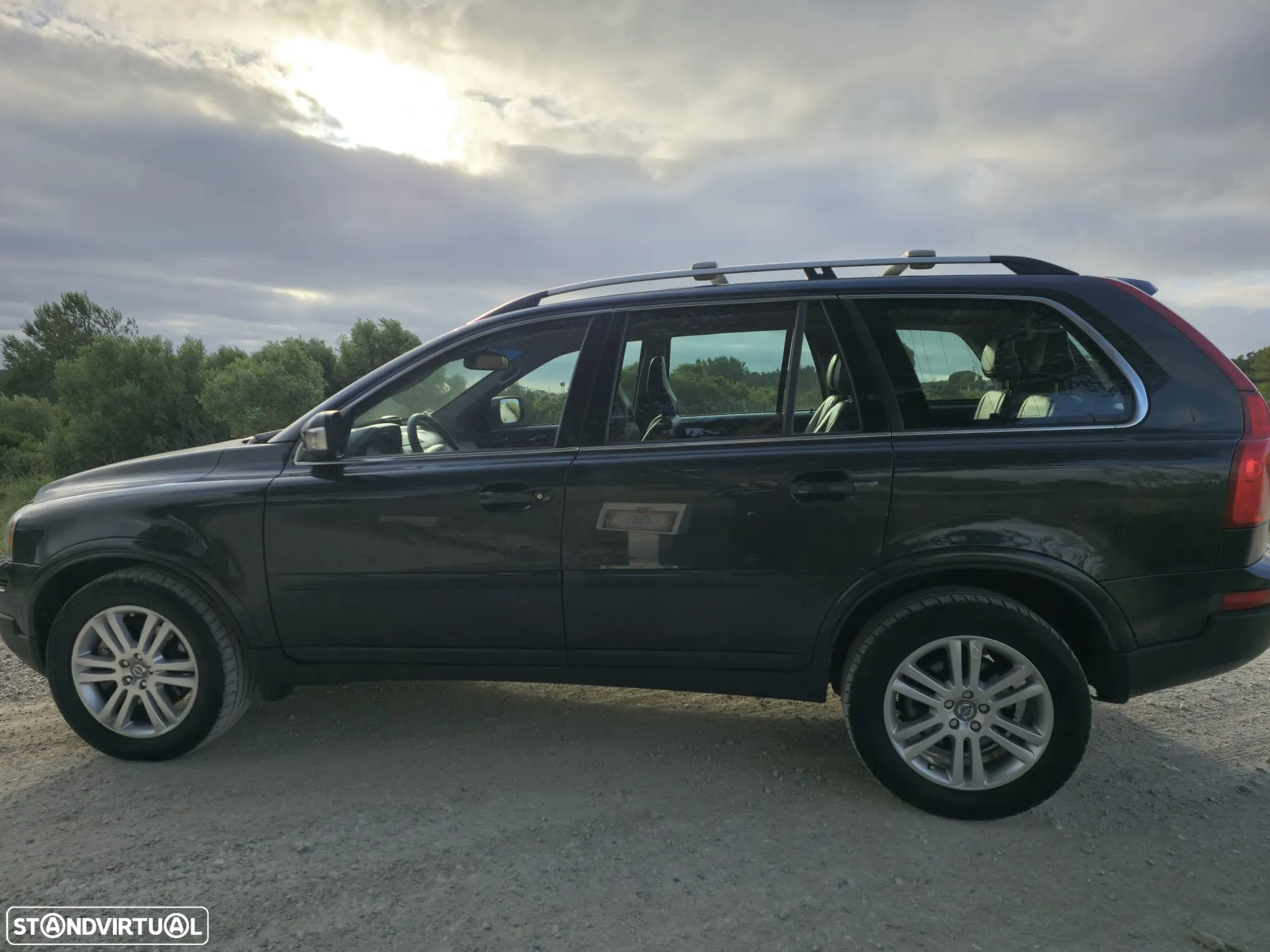 Volvo XC 90 2.4 D5 5L Executive G. - 19