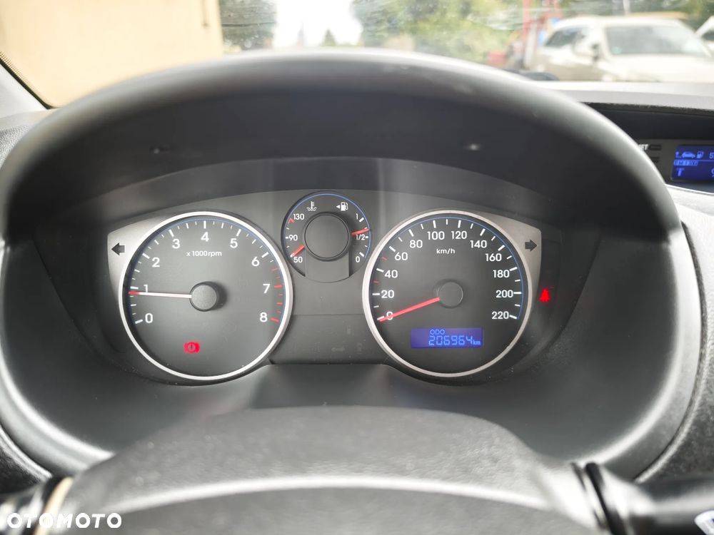 Hyundai i20 1.25 Wersja Jubileuszowa - 34