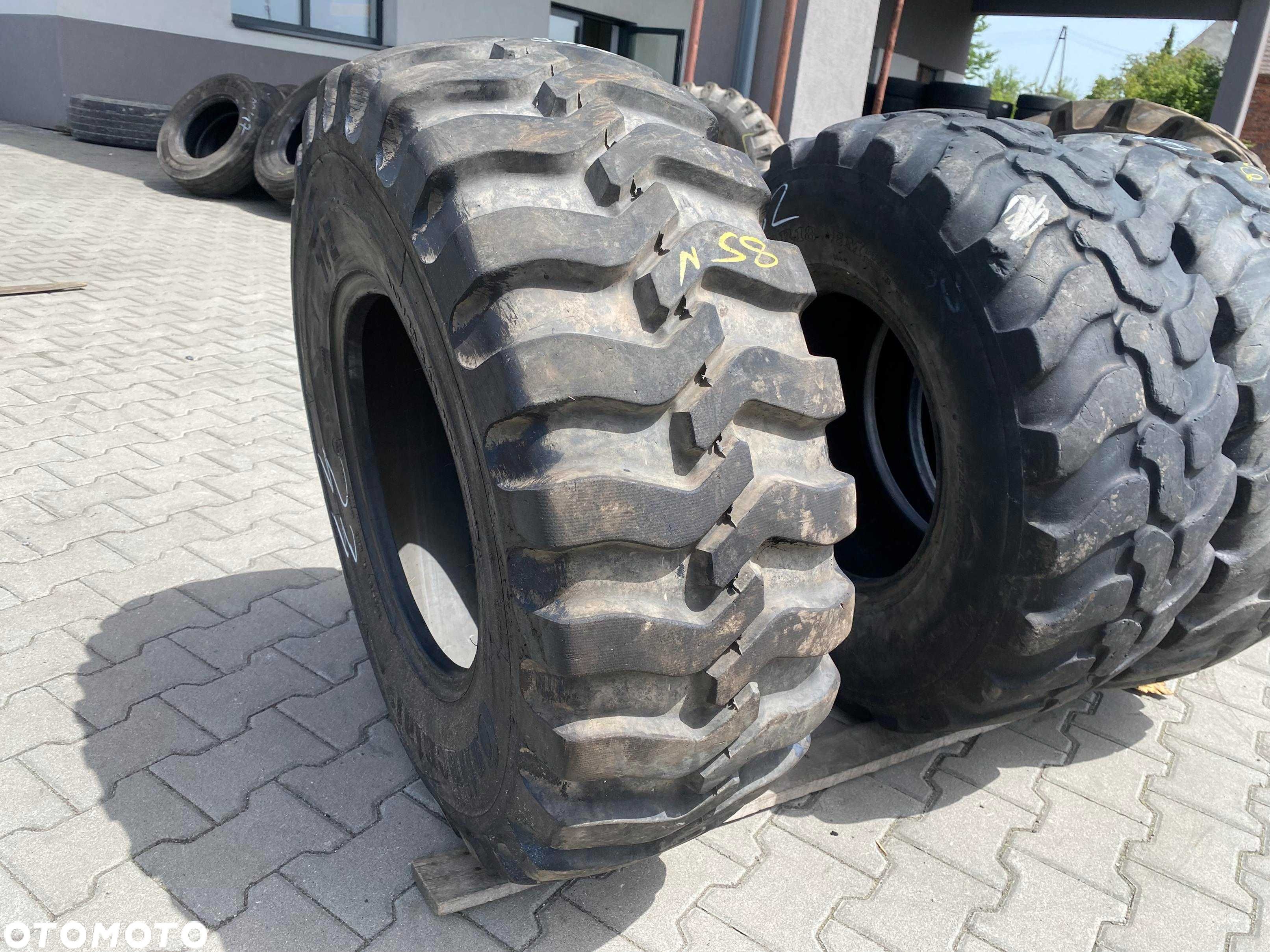 Opona 365/70R18 CONTINENTAL 70E Przemysłowa 90% Bieżnika - 1