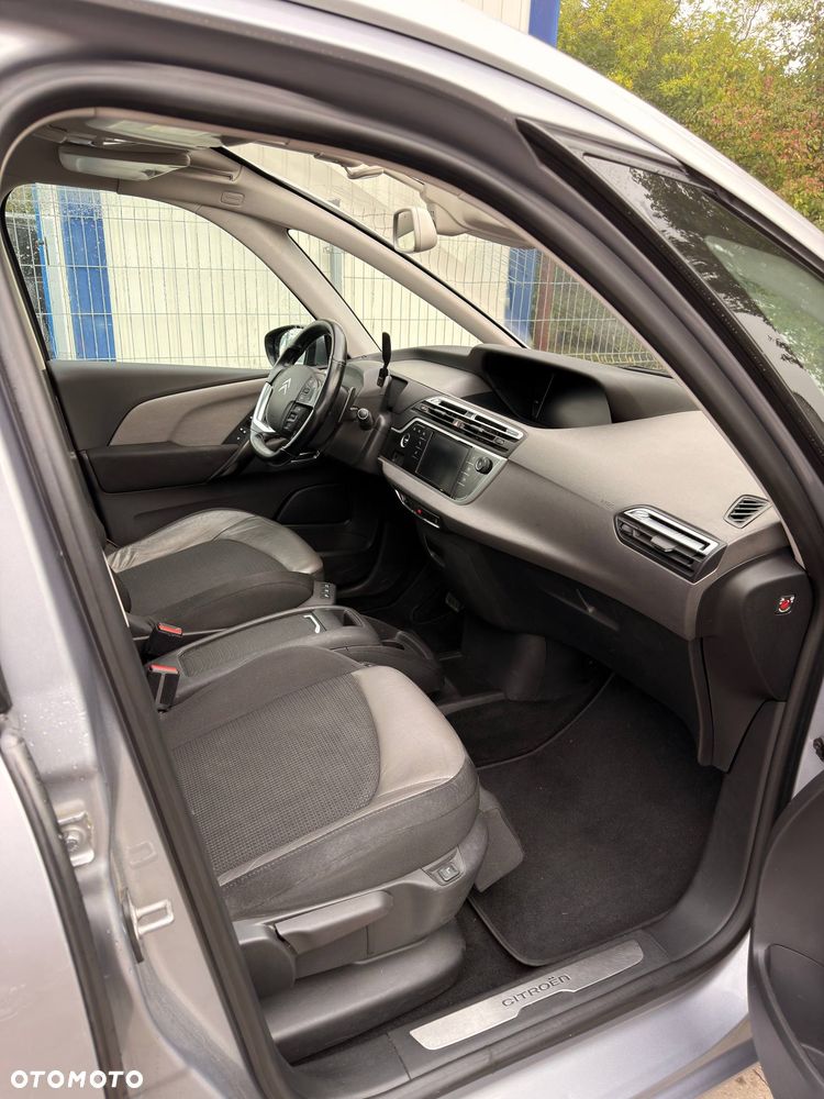 Citroën C4 Picasso - 12