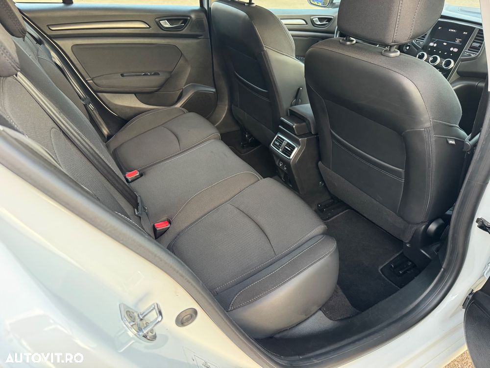 Renault Megane TCe 140 GPF EDC BUSINESS EDITION - 35