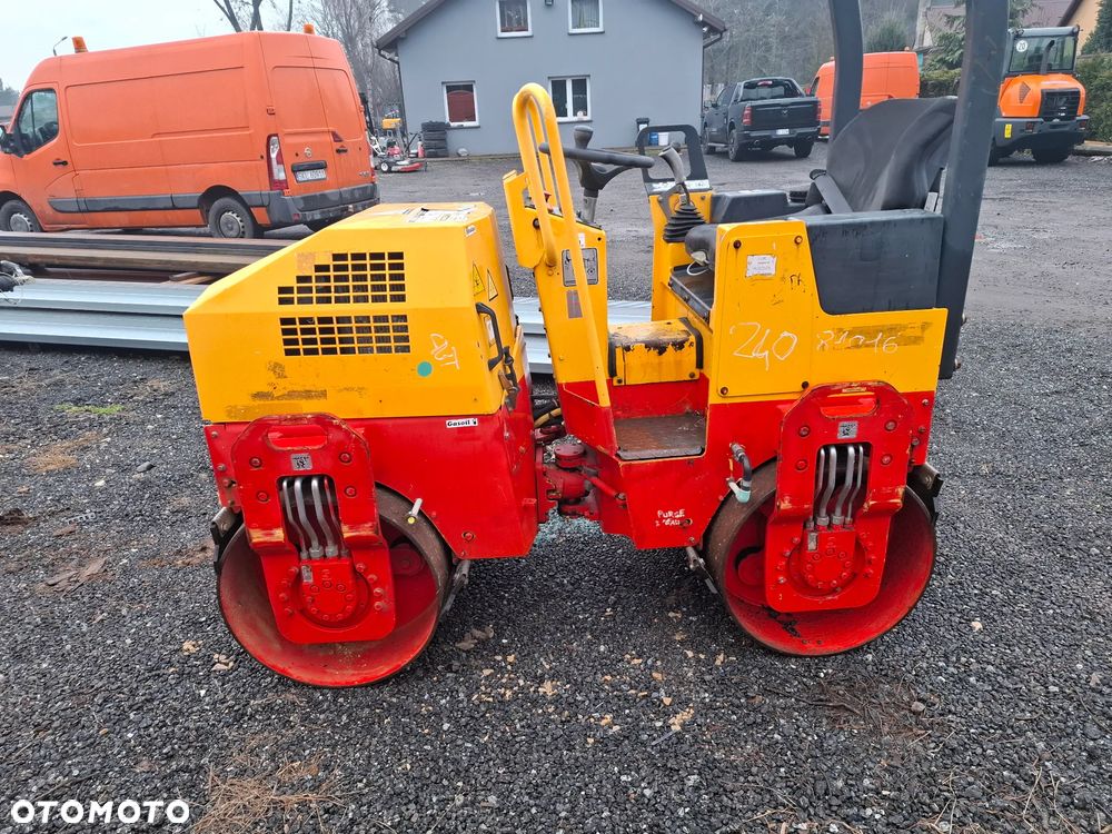 Bomag bw 100 walec - 6