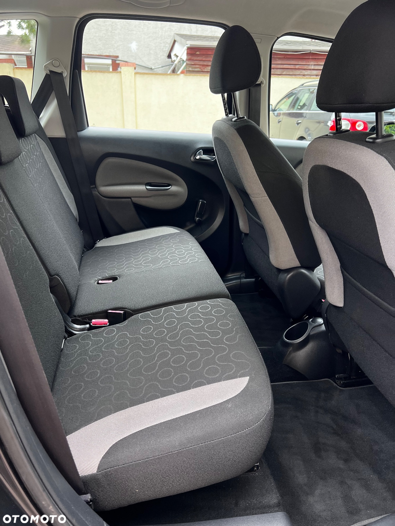 Citroën C3 Picasso 1.4i Exclusive - 8