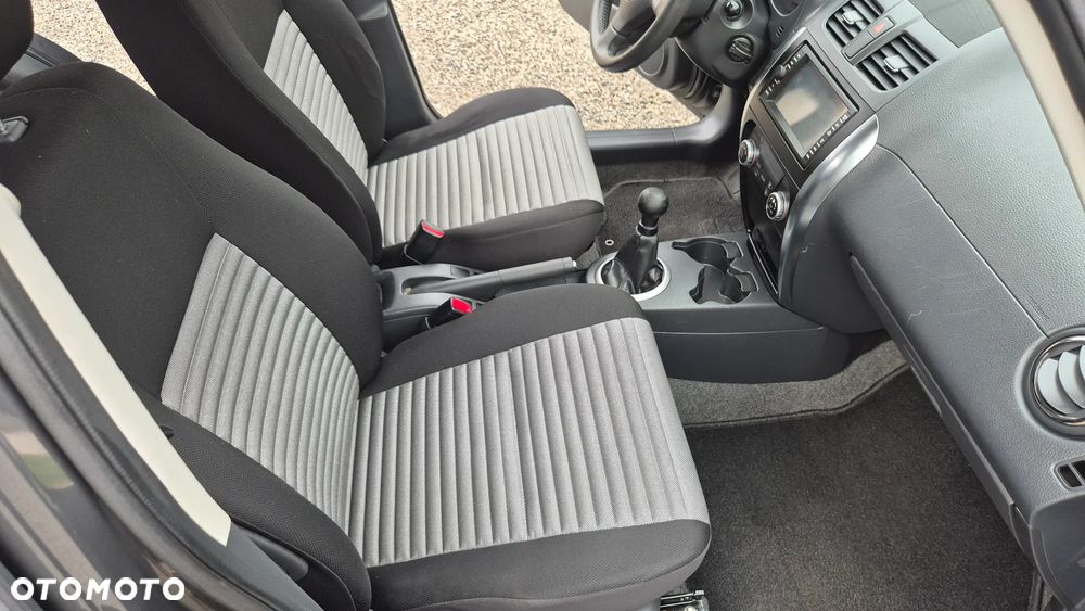 Suzuki SX4 1.6 VVT Streetline 4x2 Club - 17