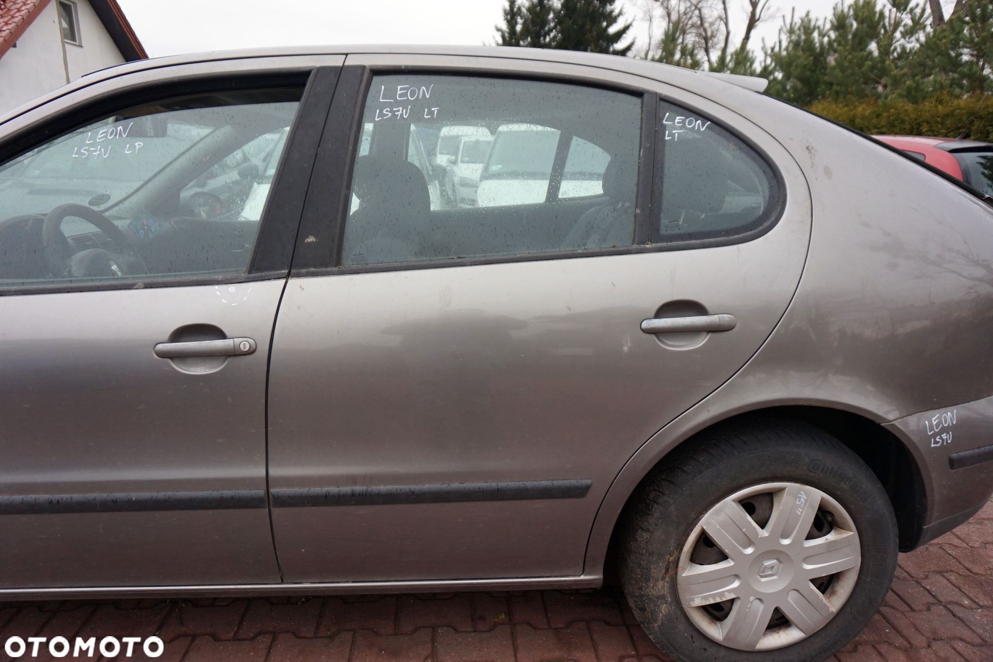 DRZWI TYLNE LEWE LEON I 1M1 5D HB LS7U  SZARY SEAT 1999-2006 - 1