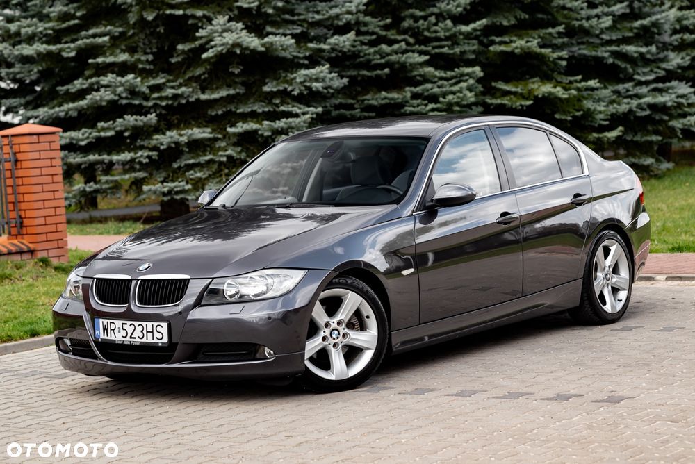 BMW Seria 3 325i - 5