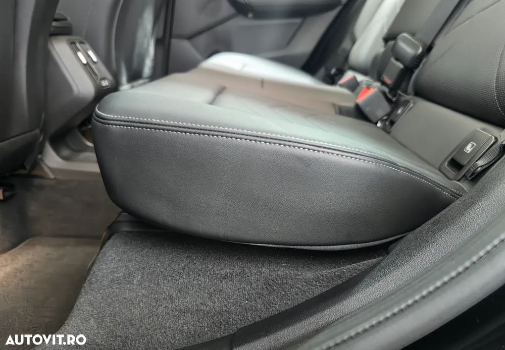 BMW X1 sDrive18d AT - 15