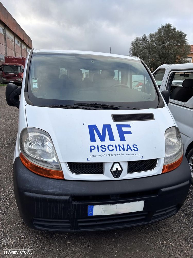 Renault Trafic de 2004 para peças - 1