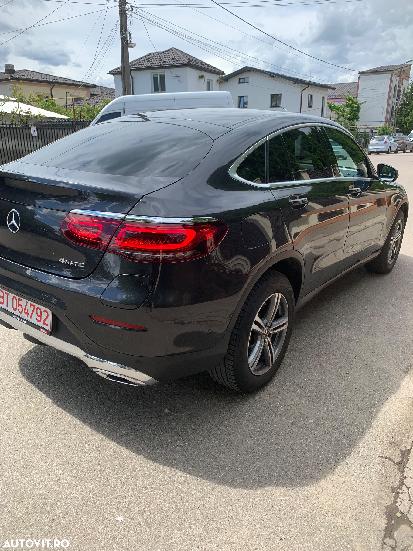 Mercedes-Benz GLC Coupe 300 e 4Matic 9G-TRONIC Exclusive - 27