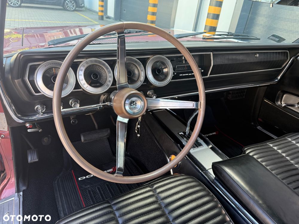 Dodge Charger - 9