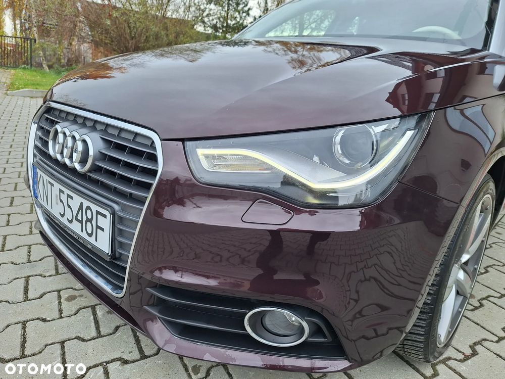 Audi A1 Sportback 1.6 TDI S line edition - 4