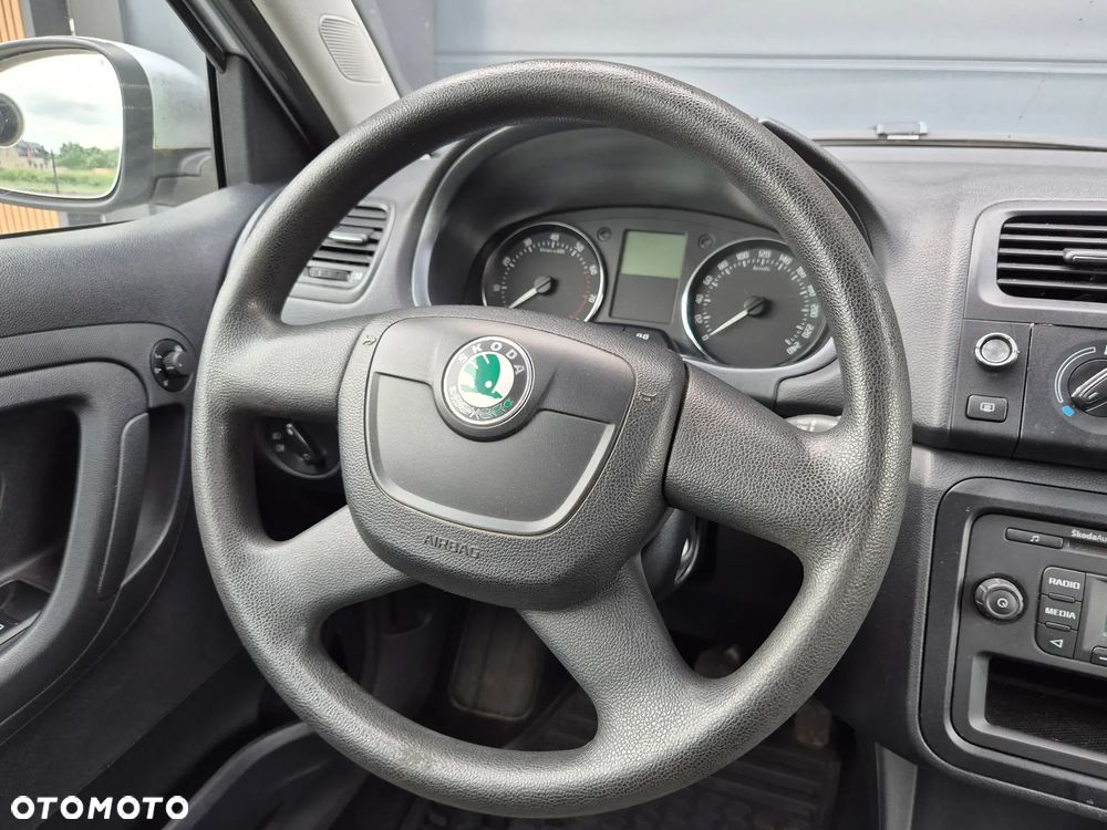 Skoda Fabia 1.4 16V Comfort - 12