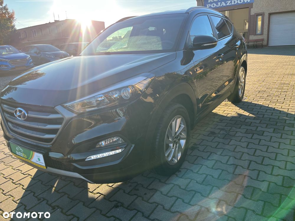 Hyundai Tucson blue 1.7 CRDi 2WD Intro Edition - 19