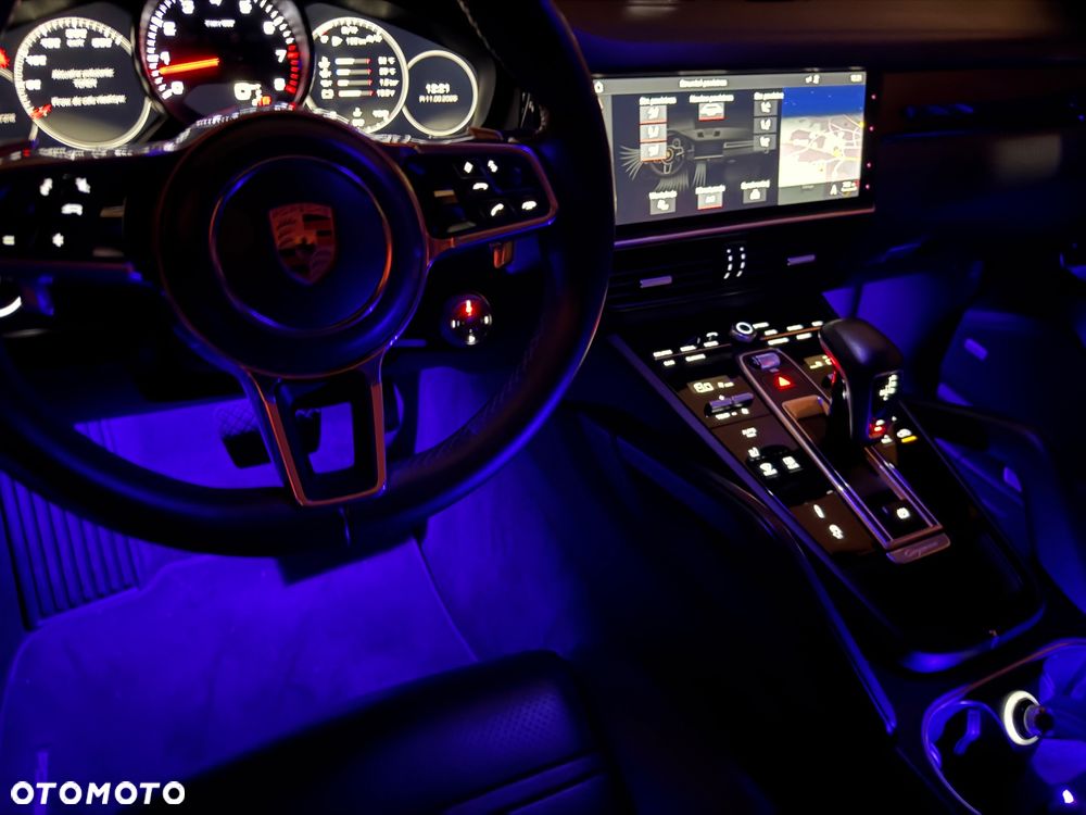 Porsche Cayenne - 13
