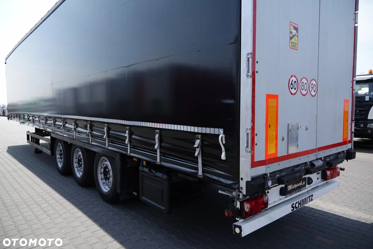 Schmitz Cargobull FIRANKA / VARIOS / 385/55 R22,5 / DACH PODNOSZONY - 11