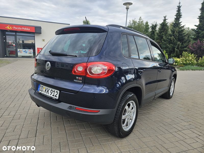 Volkswagen Tiguan - 14