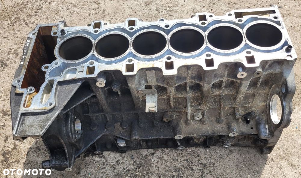 BLOK SILNIKA BWM N54B30 3.0B E90 E91 E92 E93 E60 E61 E82 E88 E71 E89 - 9