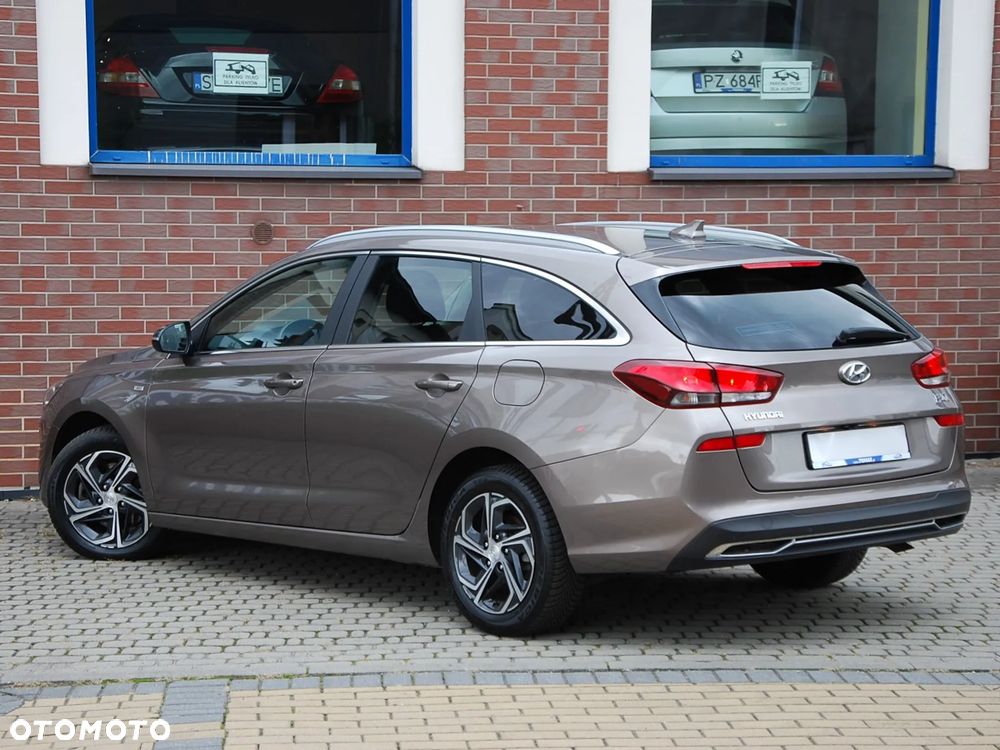 Hyundai i30 1.5 T-GDI 48V Smart - 24