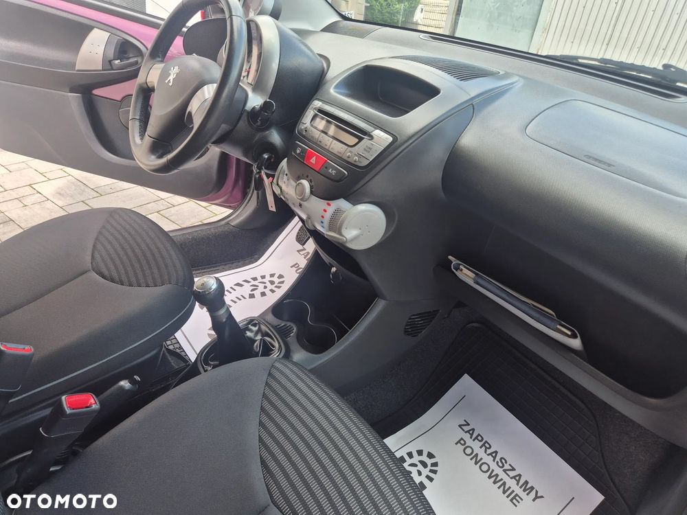 Peugeot 107 1.0 Urban Move - 23