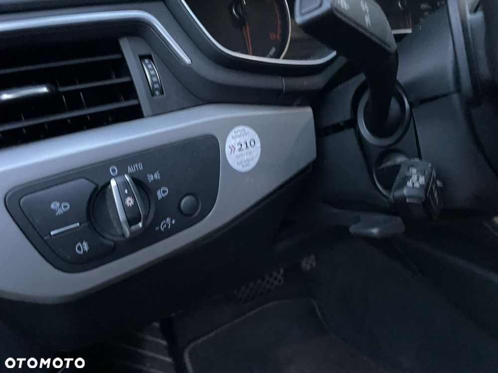 Audi A4 Avant 35 TDI S tronic - 17