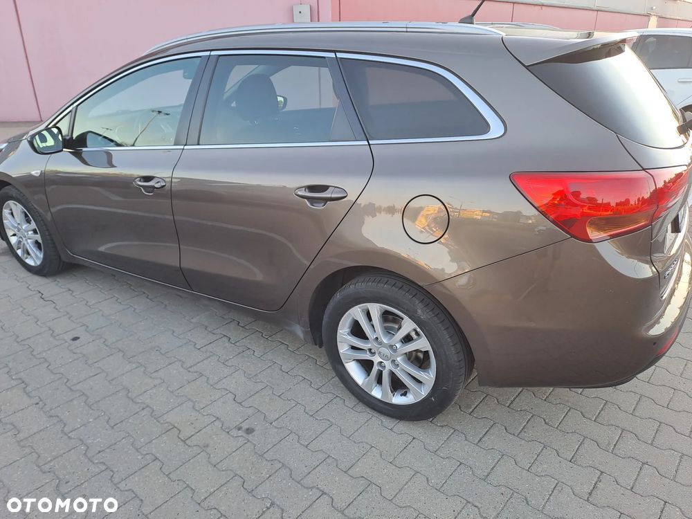 Kia Ceed 1.6 GDI XL - 4