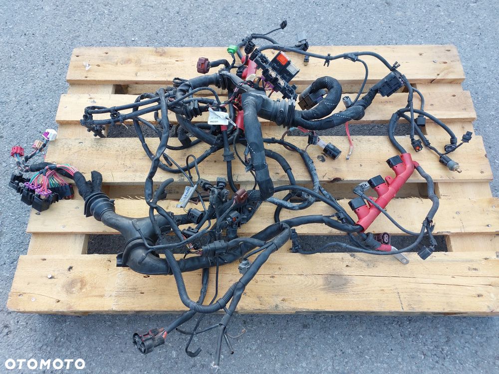 WIAZKA ELEKTRYCZNA SILNIKA  AUDI A6 C6 3.0TFSI SLASK WYSYLKA VAT - 1