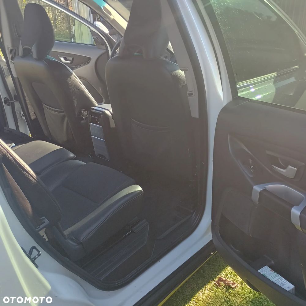 Volvo XC 90 D5 Kinetic - 9