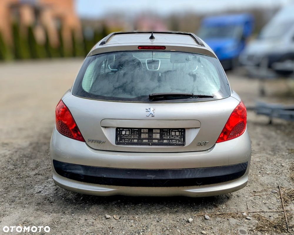 Peugeot 207 2006 1.4 i 16v 90 na części - 6