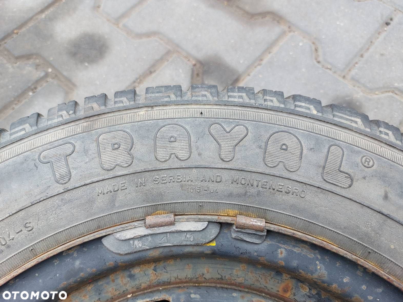 KOŁO FELGA OPONA 4x114,3 5Jx13 FI66,1 175/70R13 NISSAN 40300-90J05 - 2