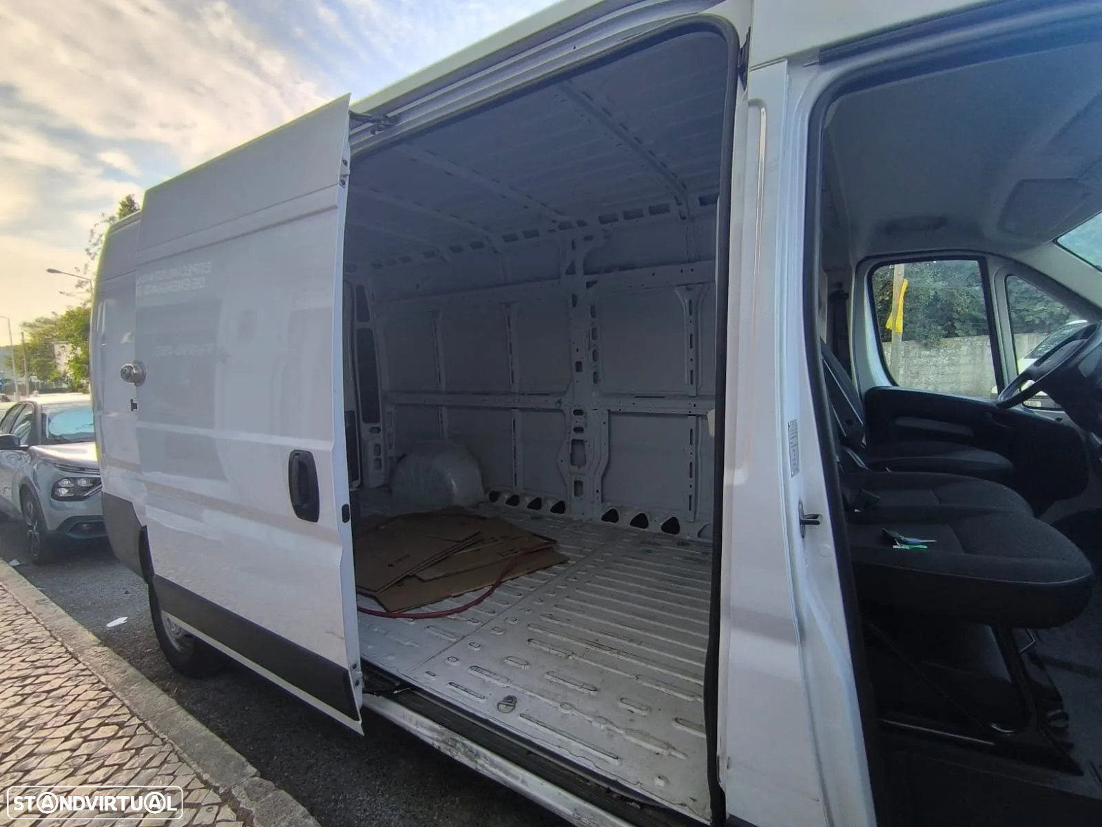 Citroën Jumper 100 kW 35 L3H2 Club Heavy - 10
