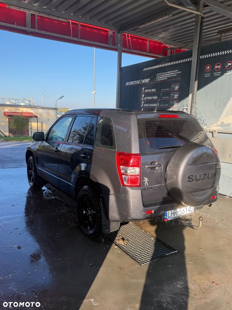 Suzuki Grand Vitara 2012 photo 4