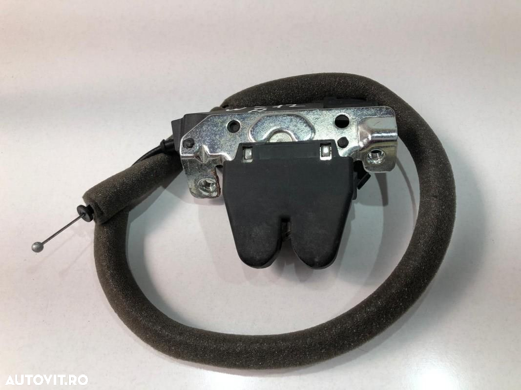 Broasca capota spate a2047500185 Mercedes-Benz E-Class W212 [2009 - 2 - 3