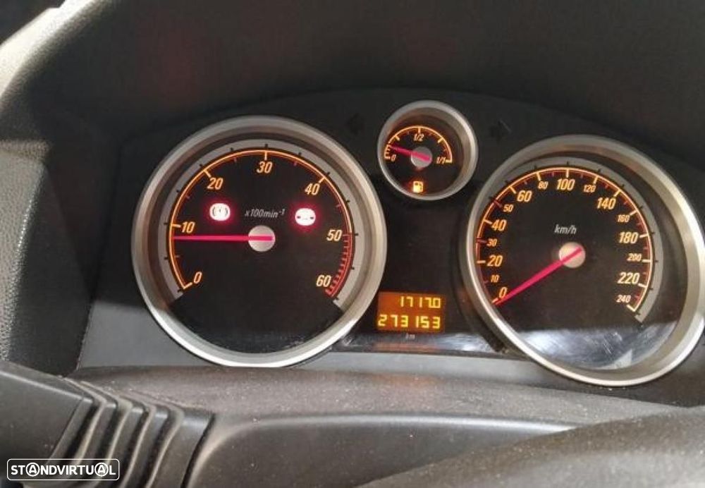 Opel Astra Sports Tourer - 5