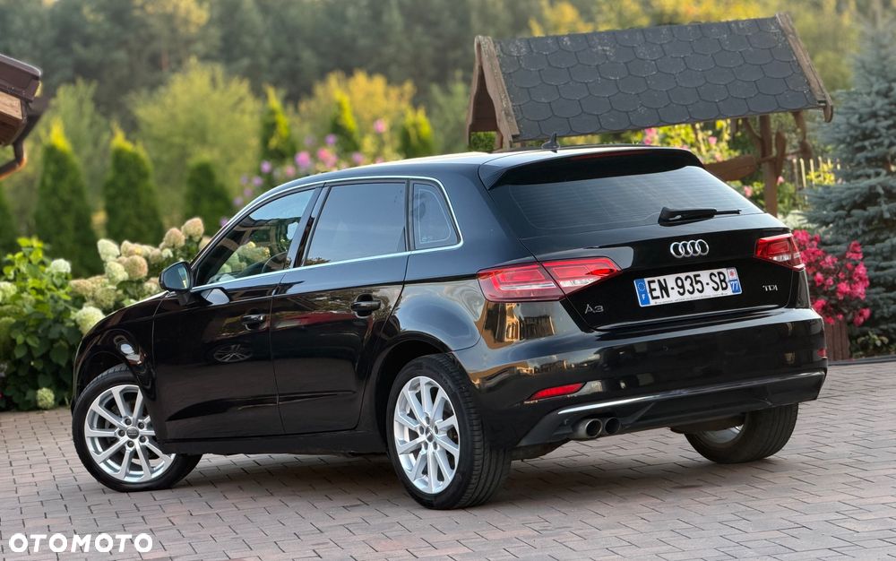 Audi A3 Sportback 2.0 TDI clean diesel Ambiente S tronic - 23