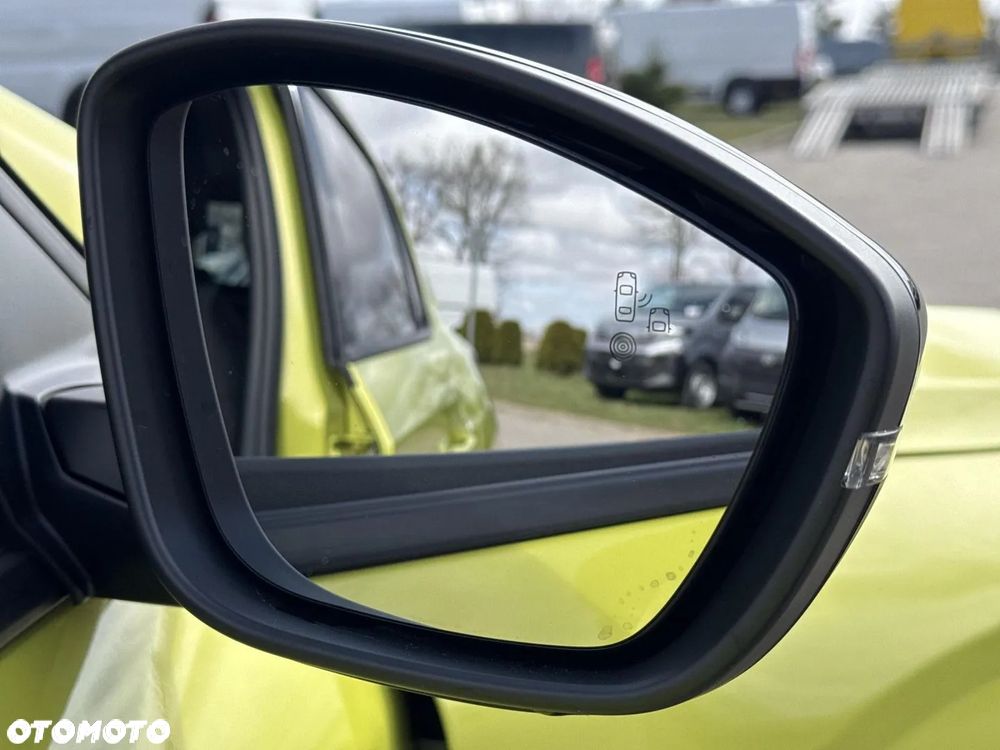 Peugeot 208 1.2 mHEV Allure - 21
