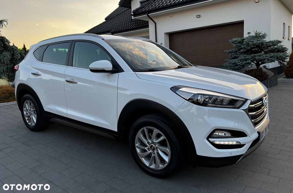 Hyundai Tucson blue 1.6 GDi 2WD Navi - 1
