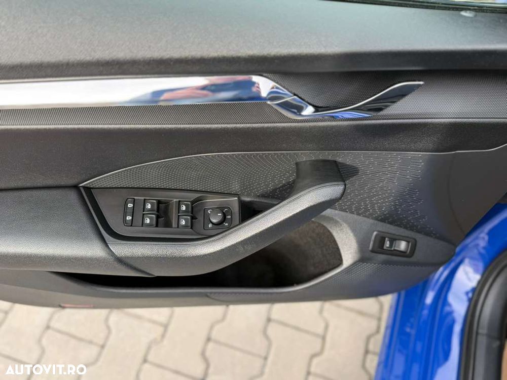 Skoda Octavia Combi 2.0 TDI Base - 13