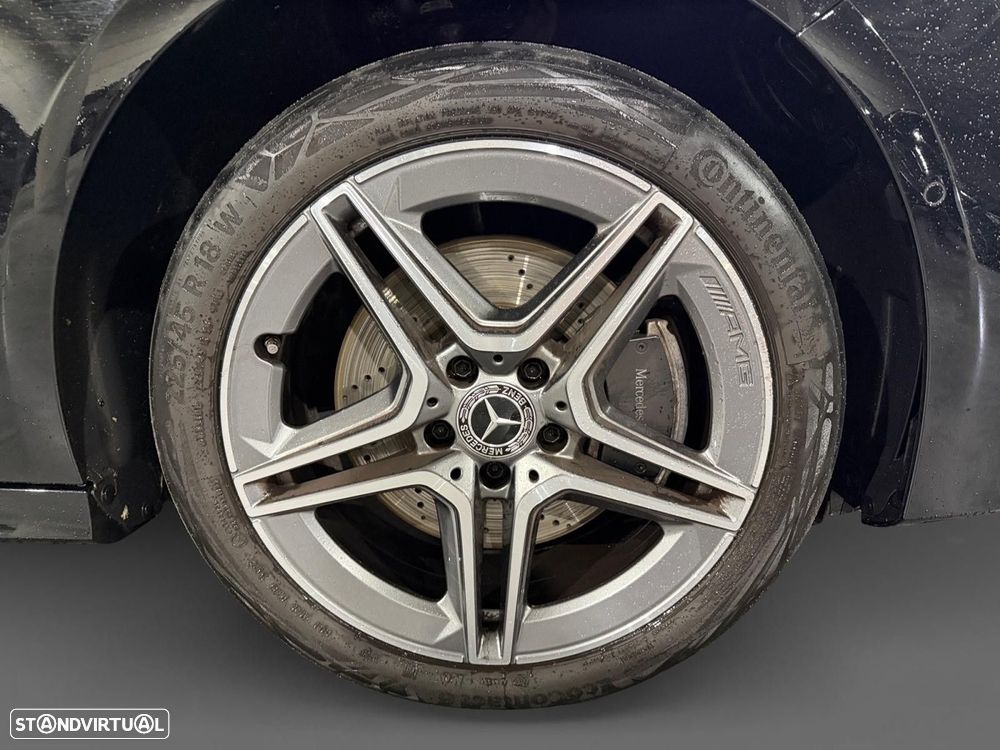 Mercedes-Benz A 250 e - 12