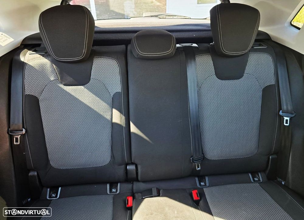 Opel Grandland X - 12