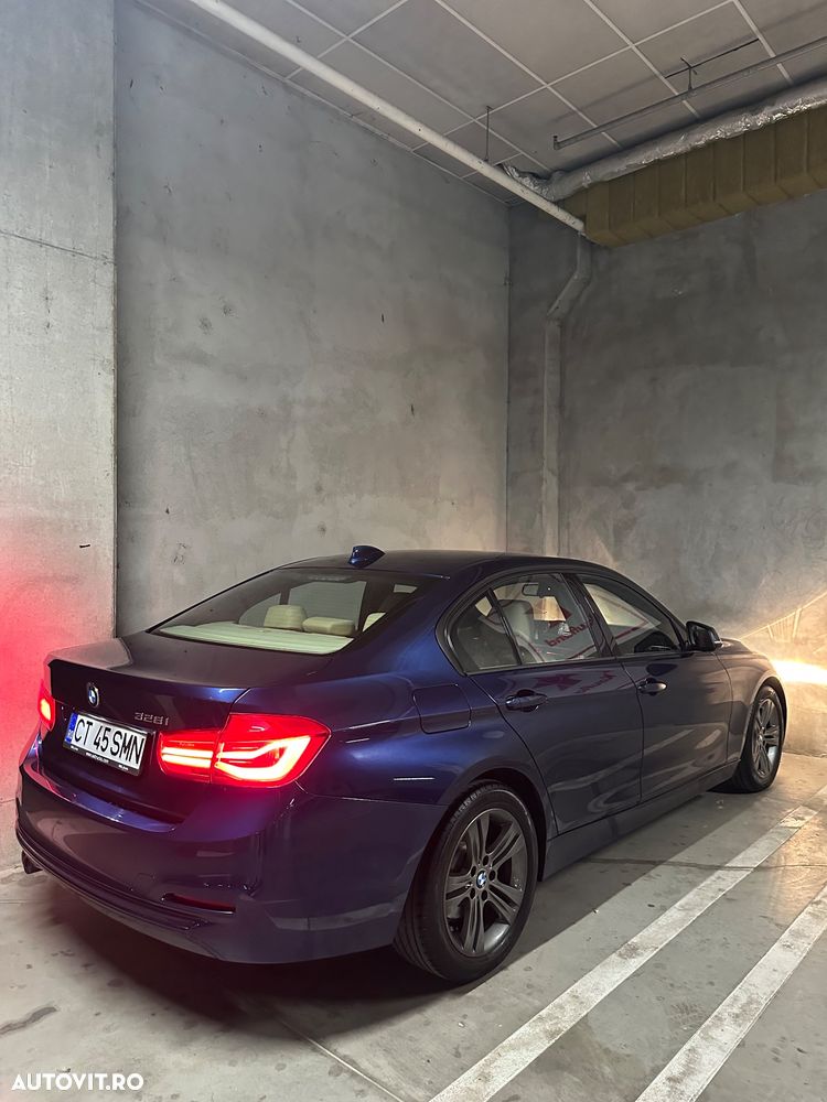 BMW Seria 3 328i Aut. - 9
