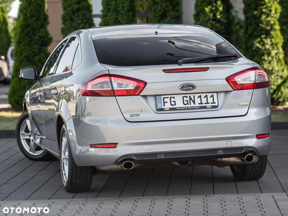 Ford Mondeo - 8