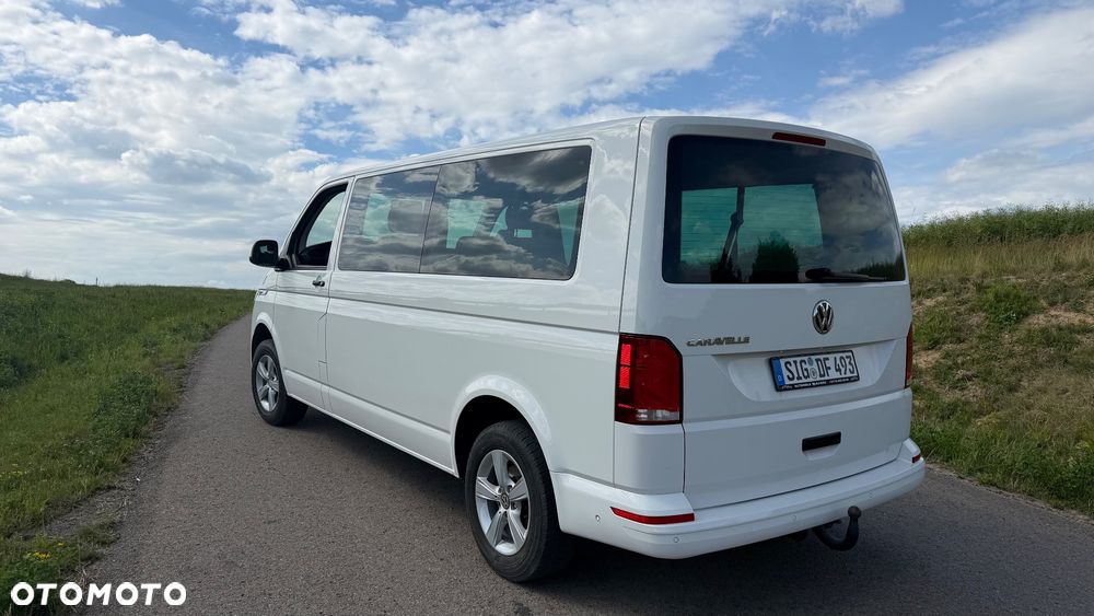 Volkswagen Caravelle - 2