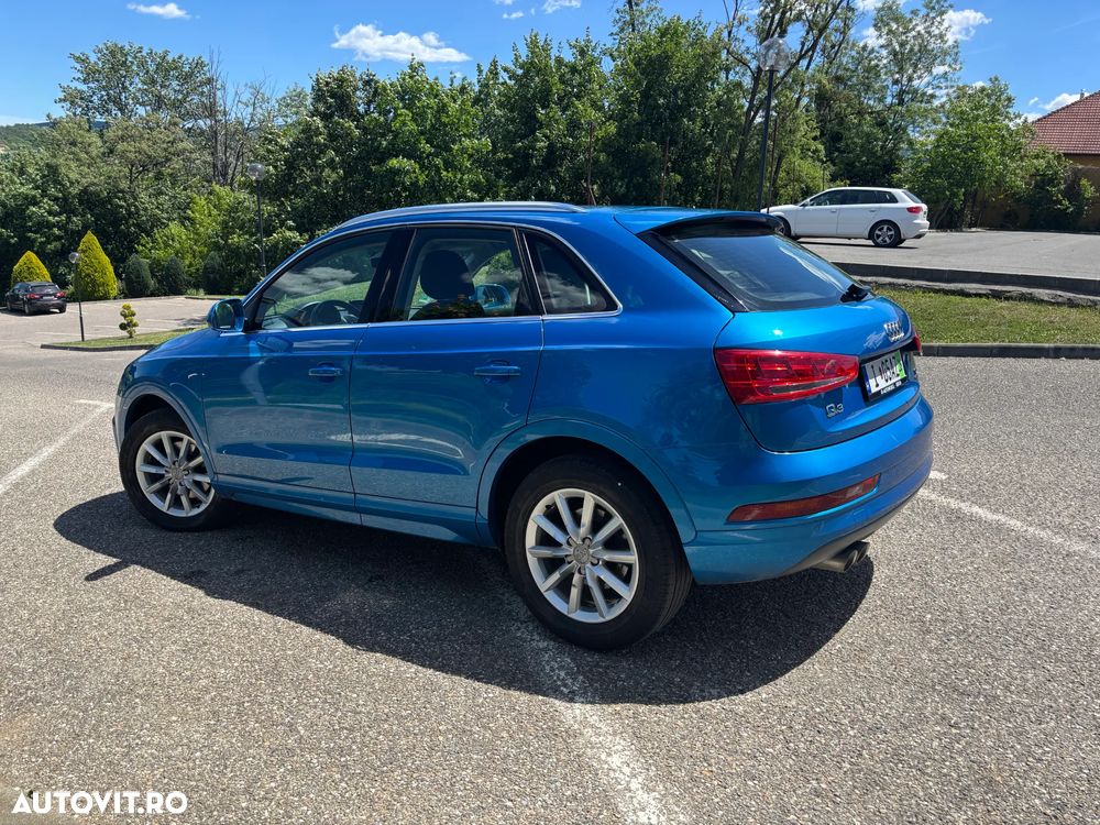 Audi Q3 2.0 TDI sport - 2